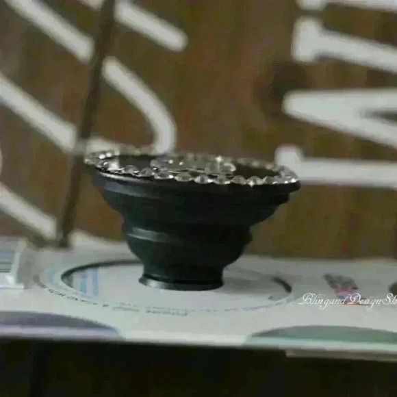 Bling PopSocket Black made with Swarovski Crystals Popsocket Grip iPhone… - Picture 3 of 7